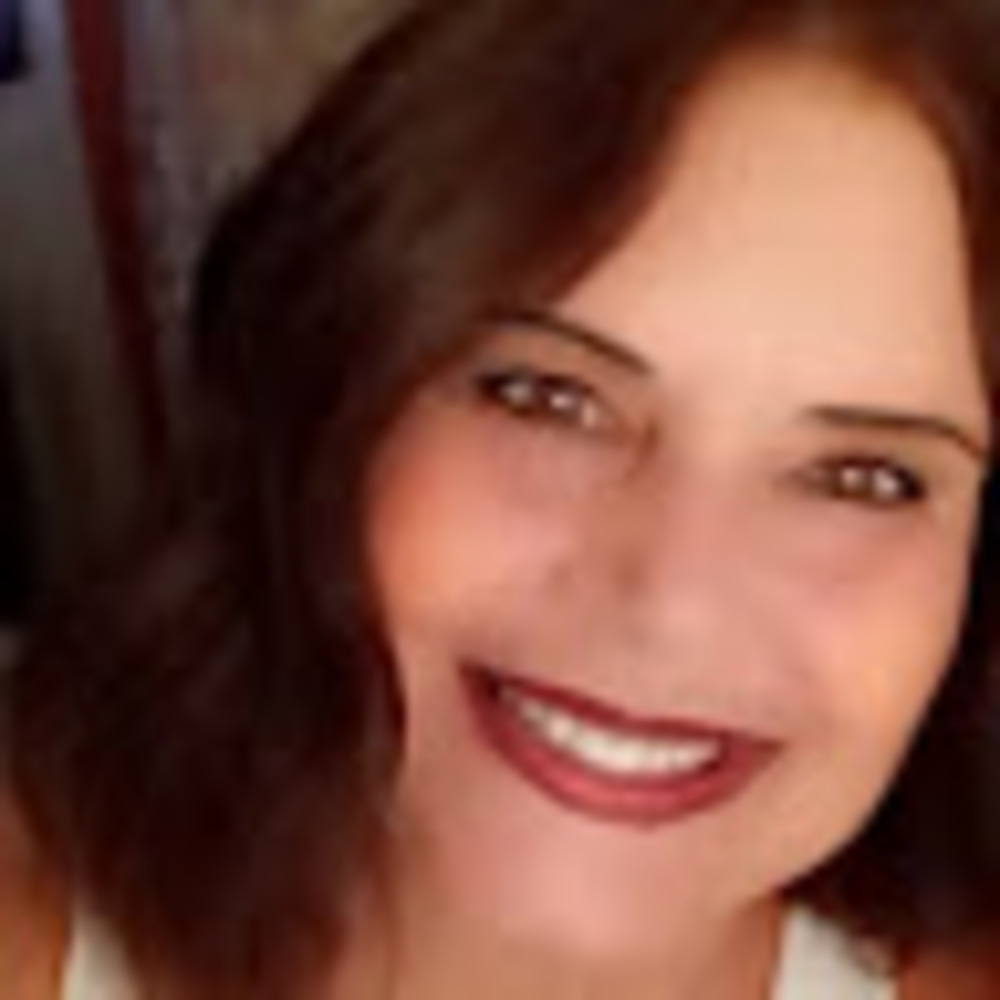 Meet your Posher, Lynn a